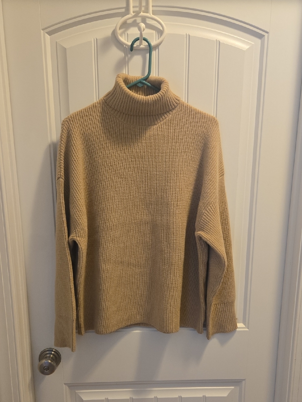Cozy Ribbed Turtleneck Sweater in Camel